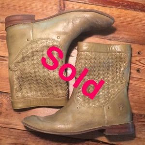Green leather Frye boots 8.5